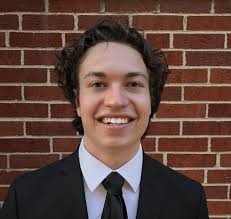 Benjamin Curl's Instagram, Twitter & Facebook