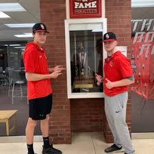 Kevin Schroer (@_schroerr)