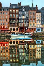 Le Port De Honfeur Nornandie France Sante Secret Normandie France Honfleur Et Normandie