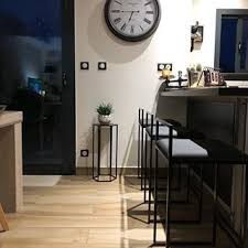 Validation De L Emplacement De La Petite Derniere Dans La Deco La Jolie Sellette Centrakor Qui Je Trouve S Integre Parfaiteme Home Decor Home Decor