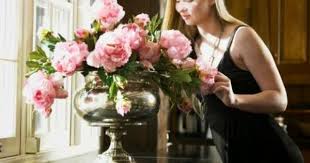 Take apart the silk flowers. Spark Naturals Blog Scent Fake Flowers With Essential Oils Fake Flowers Flower Bouquet Wedding Spark Naturals