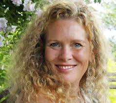 Kate Blackwell pleads to be let off a driving ban