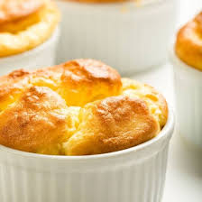 Souffle Au Fromage Facile Et Rapide Recette Recette Souffle Au Fromage Souffle Au Fromage Recettes De Cuisine