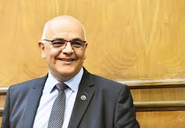 Normal ca factorul politic a avut un rol important, dar acum vor sa vina si cu privatii pe sistemul de urgenta, a spus doctorul arafat. Mesaj Acuzator La Adresa Lui Raed Arafat De Fiecare Data Ai Fugit De Noi Ca Un LaÈ™ Stirileprotv Ro
