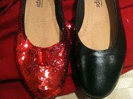How To Make Your Own Pair Of Wizard Of Oz Ruby Slippers Dorothy Shoes Dorothy Wizard Of Oz Wizard Of Oz Costumes Diy