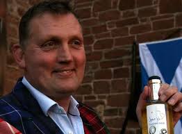 Players rally around ex-Newcastle Falcons star Doddie Weir in his fight  with motor neurone disease