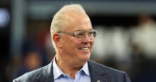 Cowboys' team spending down as team transitions to Stephen Jones' control