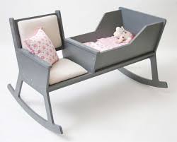 Rocking Chair Cradle Best Invention Ever Wish I Had One When My Kids Where Babies Diy Rocking Chair Rocking Chair Baby Cradle