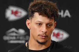 Patrick Mahomes' pregame ritual sparks unexpected drama with Clark Hunt's  wife