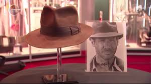 Renumitul arheolog si expert in stiintele oculte, dr. Megserul Targonca Felkelni Palarie Indiana Jones Pret Minicvaldes Com