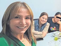 Sandra Terrones no rompe vínculo con la congresista Magaly Ruiz