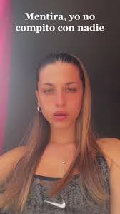 Nicole Agosta's Instagram, Twitter & Facebook