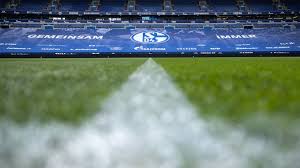 After it was renovated in the summer of 1998, it had a capacity of exactly 62,004 spectators (55,887 for internationals). Fc Schalke 04 Releases 2020 Fiscal Year Report Fussball Schalke 04