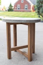 Easy Diy Outdoor Concrete Table The Lived In Look In 2020 Diy Patio Table Concrete Table Diy Outdoor Furniture