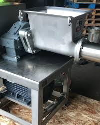 Groceries, health and beauty + take out deli, beer and wine. Rebuilt Weiler 6 Grinder Almost M M Equipment Corp