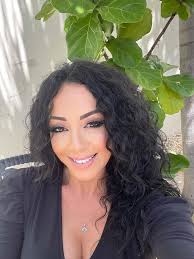 Profile for Sonia Vate-Amani Artistry