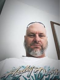 Hiring Tree Climber and Ground Guys in Minnesota