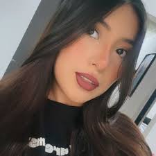 Nallely Sanchez (@nallelysanchez.r)