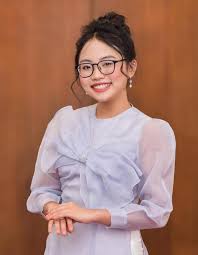 Nhầm lẫn kiến thức khi tham gia các show truyền hình. Khoe Mua Nha Cho Bá»' Máº¹ Sau 2 NÄƒm Cháº¡y Show PhÆ°Æ¡ng Má»¹ Chi Muá»'n Ä'á»•i Nha To Xe Xá»‹n HÆ¡n