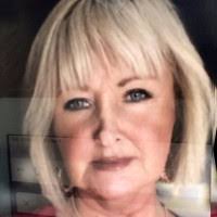 Wanda Brumfield's Instagram, Twitter & Facebook