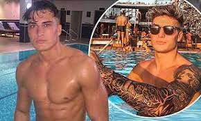 Love island, the enormously popular u.k. Love Island 2020 Scottish Footballer Turned Model Jay Munro Signs Up Daily Mail Online