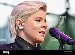 Artiste robyn Banque de photographies et d'images à haute résolution