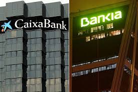En caixabank te espera un mundo de oportunidades. Bankia Y Caixabank Una Fusion Estrategica Para Sobrevivir En Un Sector Que Se Asoma Al Abismo Empresas