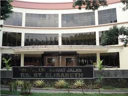 Maybe you would like t. Klaim Bpjs Belum Dibayar Rumah Sakit Ini Pakai Tabungan Suster Tutup Biaya Operasional