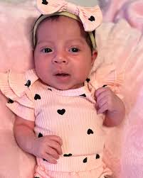 Vanessa Avitia 🌹 (@nessa.avitia) • Instagram profile