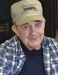 Tommy Hubble's Instagram, Twitter & Facebook