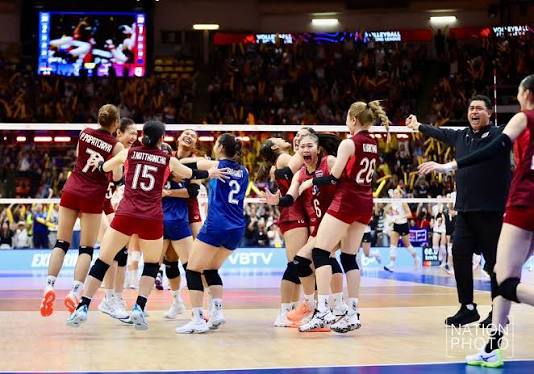 20 มิถุนายน 2569 การแข่งขัน Volleyball Nations League 2026 ในสัปดาห์ที่ 2  ระหว่างนักวอลเลย์บอลสาวทีมชาติไทย พบกับทีมแคนาดา ที่ อินดอร์สเตเดี้ยม  หัวหมาก จบเกมสาวไทยชนะไป 3-1 เซต (25-21, 22-25, 25-18, 25-20) . ตารางคะแนน  VNL 2026 ทีมแคนาดา อยู่อันดับ 7 ...