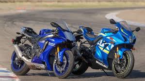 Explore yamaha yzf r1 price in india, specs, features, mileage, yamaha yzf r1 images, yamaha news yamaha yzf r1 overview. 2017 Suzuki Gsx R1000r Vs 2017 Yamaha Yzf R1 Comparison Review Suzuki Gsx Yamaha Yzf Yamaha Yzf R1