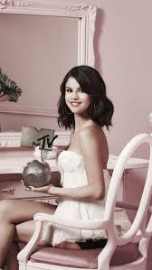 Looking for the best selena gomez wallpapers 2018? 50 Selena Gomez Iphone Wallpaper On Wallpapersafari