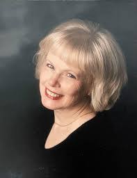 Mallory Minton's Instagram, Twitter & Facebook