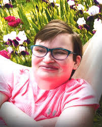 Phyllis Lincoln's Instagram, Twitter & Facebook