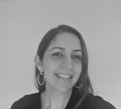 Samira Lambert • Online Super Tutors