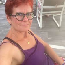 🚗✨ [ Parade de véhicules anciens décorés pour Noël à Haguenau ! ] ✨🚗 Vous  aimez les vieilles voitures ? Vous adorez la magie de Noël ? Alors ne  manquez pas l'événement