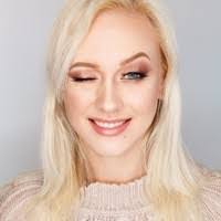 Olga Hanna's Instagram, Twitter & Facebook