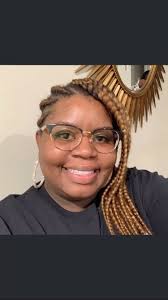 I wanna say happy birthday to my lil sister @lulu2much. For one I'm the  oldest and she acts like everybody mama. She a great auntie and I'm proud  of you. Now when