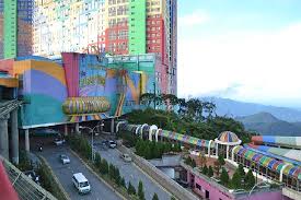 Theme or not this hotel looks like something out of a book, it looks elegant but magnificent with over 448 rooms, more like a castle right? First World From A Train Indoor Theme Park Picture Of First World Hotel Genting Highlands Tripadvisor