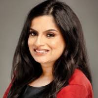 Nida Hussain's Instagram, Twitter & Facebook