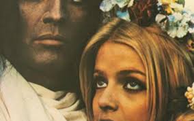 Connaissez-vous Candy, la comédie psyché et sexy avec un Marlon Brando  hippie ?