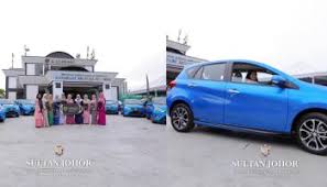 Sultanah johor mati kemalangan : Sultan Johor Kurnia X70 Myvi Kepada Doktor Kakitangan Hsa Mykmu Net