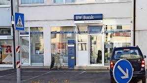 In Fellbach Und Kernen Andert Bw Bank Ihren Service In Zukunft Gibt Es Immer Weniger Filialen Rems Murr Kreis Stuttgarter Zeitung