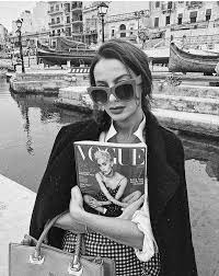 Aesthetic Black And White Fashion Photos 