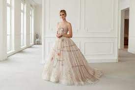 Chiara and fedez married in a lavish ceremony in sicily, the bride choosing to wear three dio bridal gowns on her wedding day, designed by dior creative director maria. Chiara Ferragni Earned Her Wedding Dress Designer More Media Value Than Meghan Markle Did Fashionista