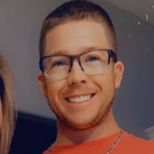 Looking to grow your career? Angie Mutz, one of our Field Recruiting  Managers, shares how EquipmentShare is opening doors for team members ready  to take the next step. Whether you're mechanically… |