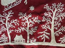 May 19, 2020 · a subtle nod to the american flag, this table runner is just the thing to spice up your memorial day party decorations. Pottery Barn Christmas Holiday Santa Sleigh Red Embroidered Table Runner 18 X 90 1841163086