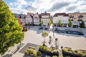 Pedestrian zone in Bad Salzuflen by scape Landschaftsarchitekten «  Landscape Architecture Platform | Landezine