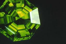 August Birthstone Peridot Is Among The Oldest Known Gemstones The Only One Found In Meteorites And One Of The Few Th Gems And Minerals Peridot Buy Gemstones